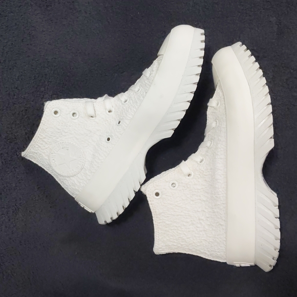 NWT Converse Chuck Taylor All Star Lugged 2.0 Platform - Picture 5 of 10